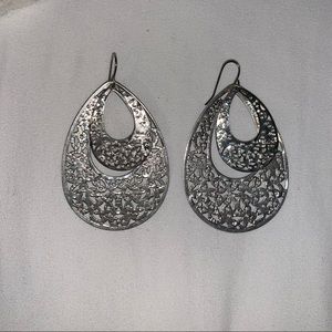 Silver dangling earrings